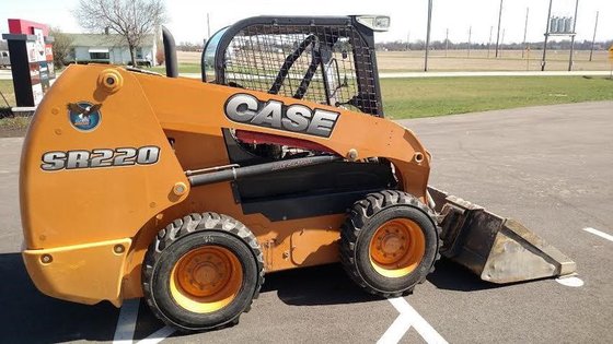 Case CE SR 220 Skid Steer Loader picture