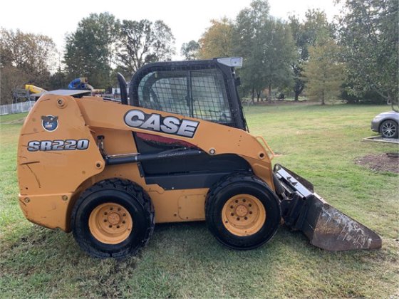 Case CE SR 220 Skid Steer Loader picture