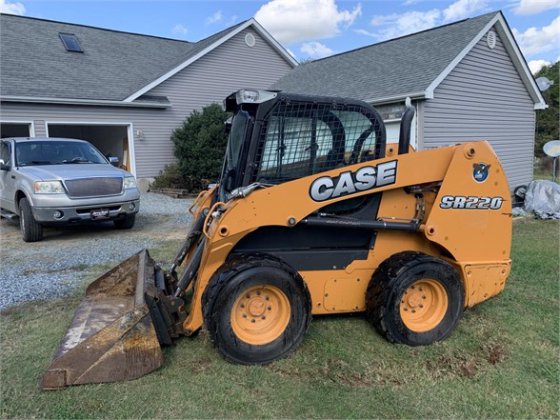 Case CE SR 220 Skid Steer Loader picture