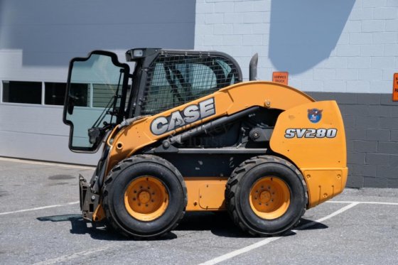 Case CE SV 280 Skid Steer Loader picture
