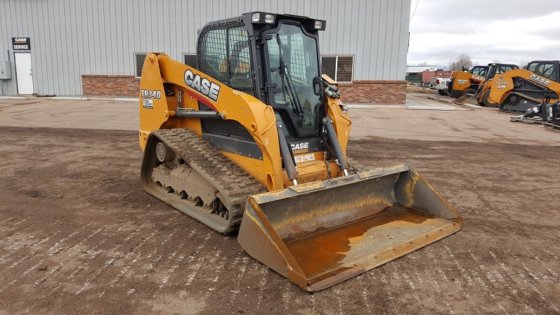 Case CE TR 340 Skid Steer Loader picture
