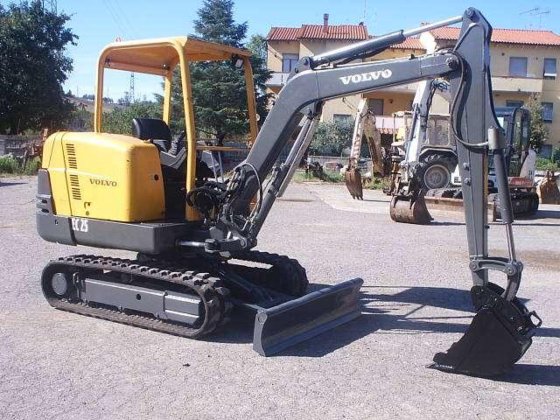 Volvo EC25 Excavator picture