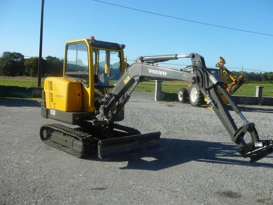 Volvo EC30 Excavator picture