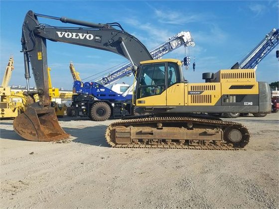 Volvo EC340 Excavator picture