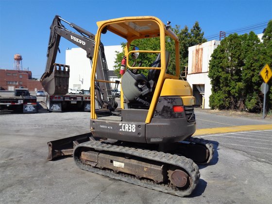 Volvo ECR38 Excavator picture