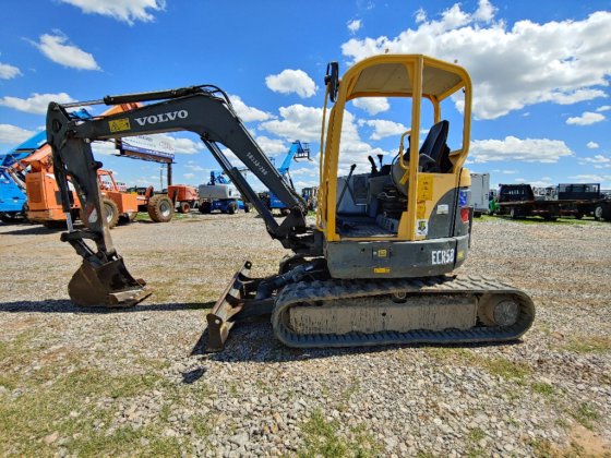 Volvo ECR58 Excavator picture