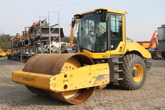Volvo SD115 Compactor picture