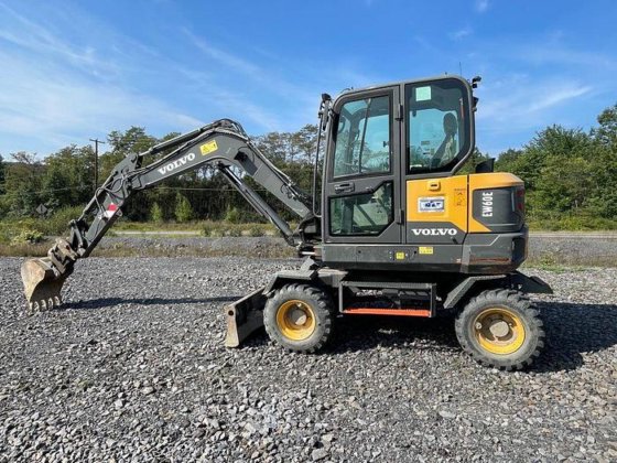 Volvo EW60E Excavator picture