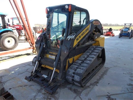 New Holland C232 Compact Track Loader picture