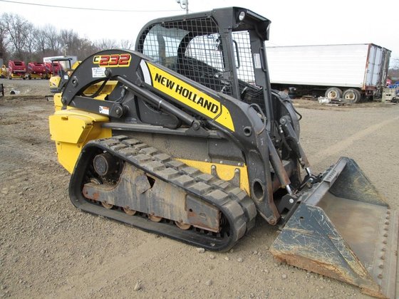 New Holland C232 Compact Track Loader picture