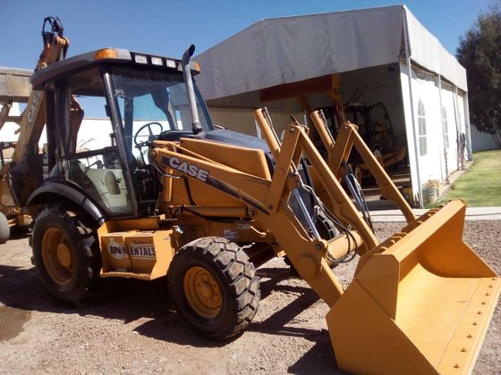 Case CE 580 M Backhoe Loader picture