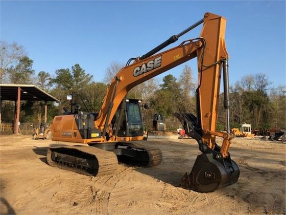 Case CE CX210 D Excavator picture