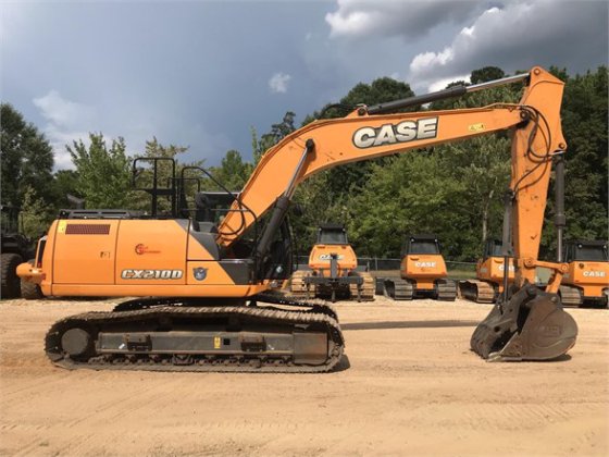 Case CE CX210 D Excavator picture