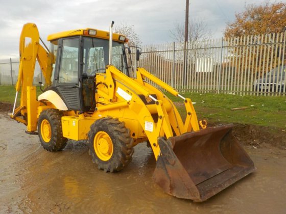 JCB 212S Backhoe Loader picture