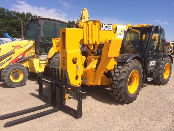 JCB 510-56 Telehandler picture