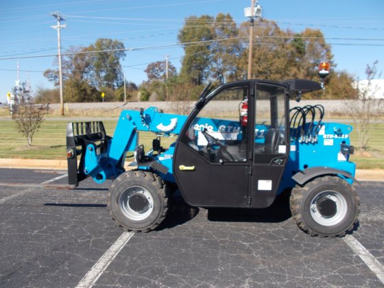 Genie GTH-5519 Telehandler picture