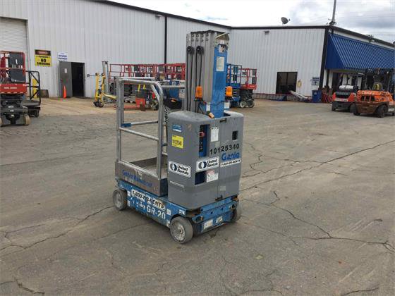 Genie GR-20 Lift picture