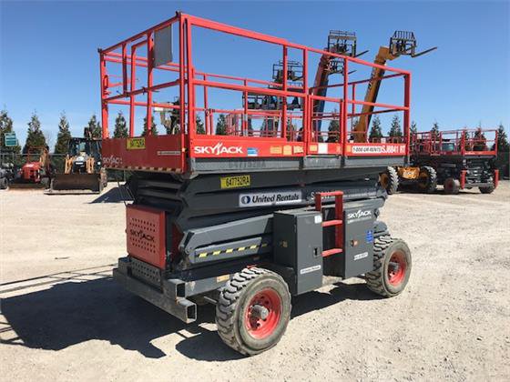 Skyjack SJ8841 RT Lift picture