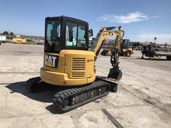 Caterpillar 304E2 Excavator picture