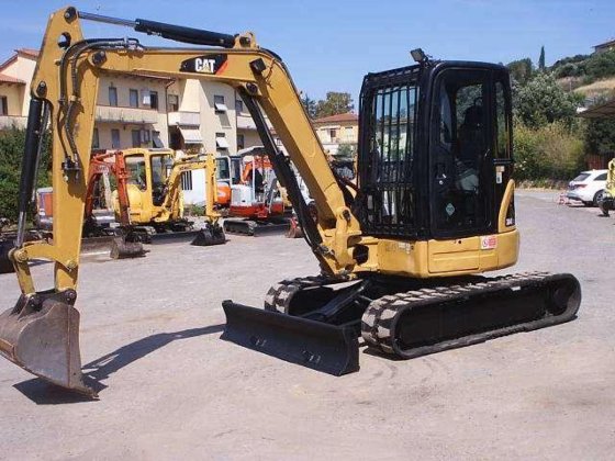 Caterpillar 304C CR Excavator picture