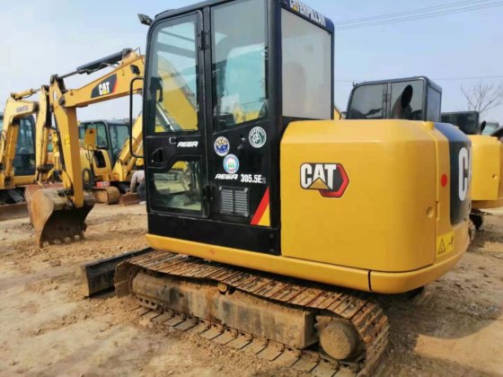 Caterpillar 305.5E Excavator picture