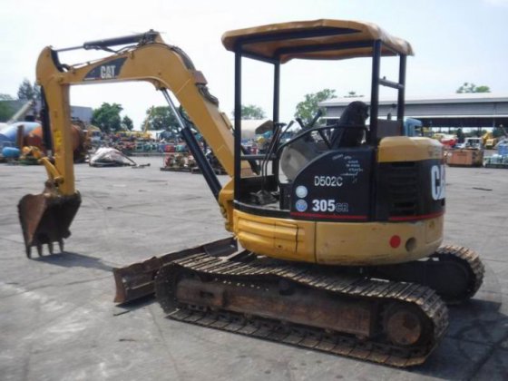 Caterpillar 305CR Excavator picture