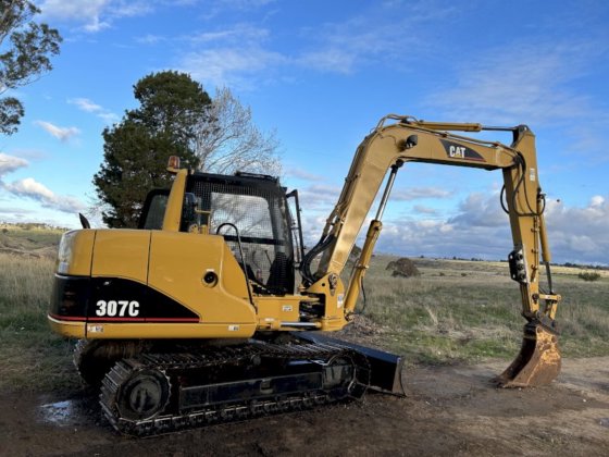 Caterpillar 307C Excavator picture