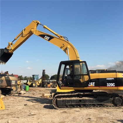 Caterpillar 320C Excavator picture