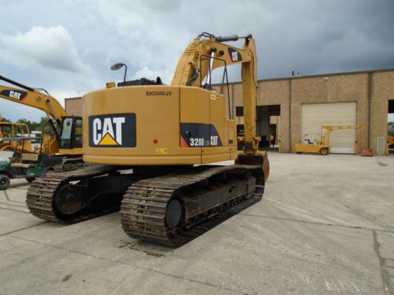 Caterpillar 328D LCR Excavator picture