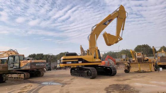Caterpillar 330BL Excavator picture
