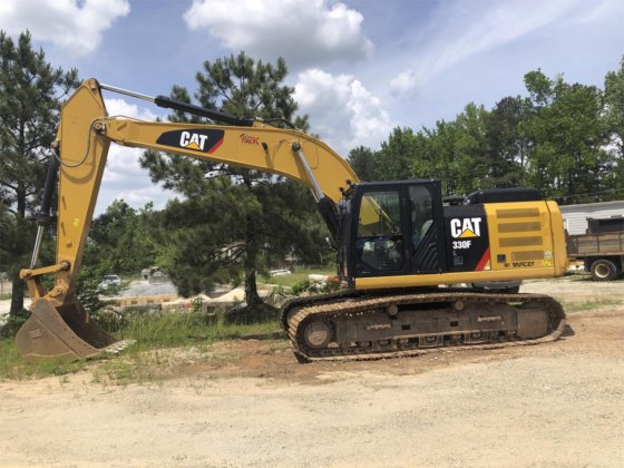 Caterpillar 330F Excavator picture