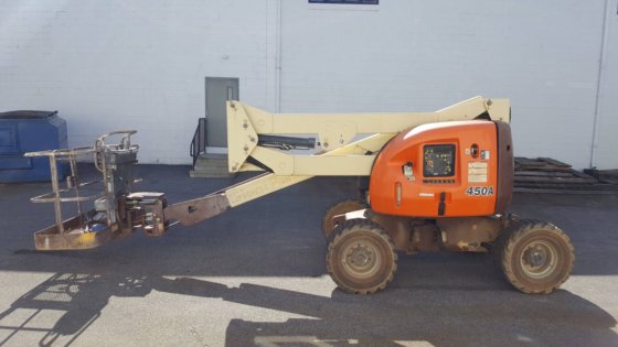JLG 450A Lift picture