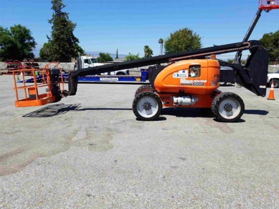 JLG 600A Lift picture