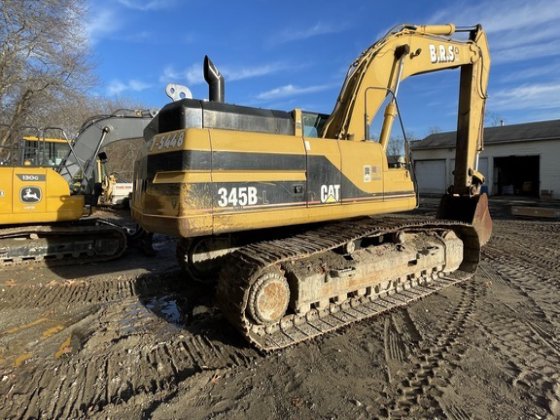 Caterpillar 345B L Excavator picture