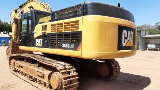 Caterpillar 349D L Excavator picture