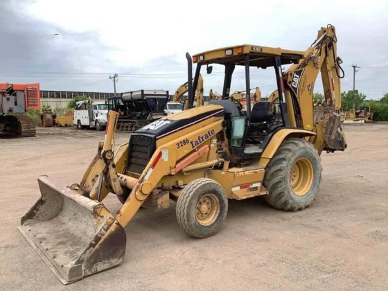 Caterpillar 416D Backhoe Loader picture