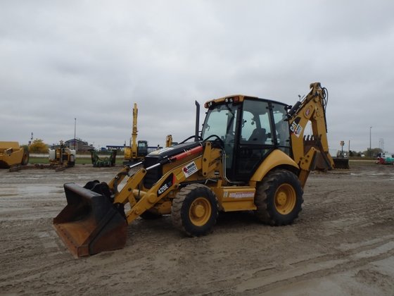 Caterpillar 420E IT Backhoe Loader picture