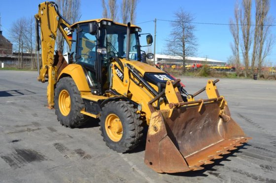 Caterpillar 432F2 Backhoe Loader picture