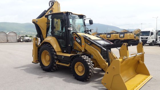 Caterpillar 432F2 Backhoe Loader picture
