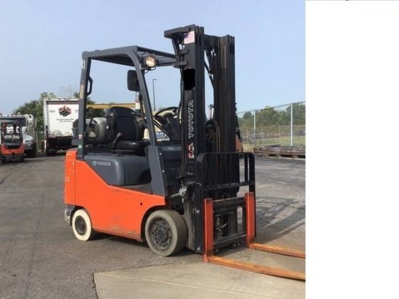 Toyota 8FGCU18 Forklift picture