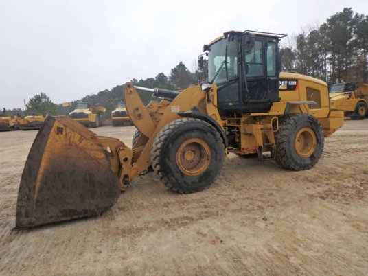 Caterpillar 930M Wheel Loader picture