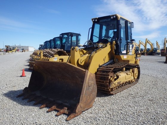 Caterpillar 953D Crawler Loader picture