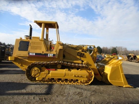 Caterpillar 963B Crawler Loader picture