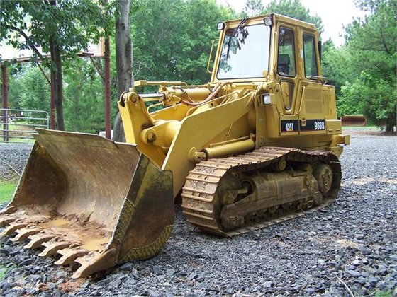 Caterpillar 963B Crawler Loader picture