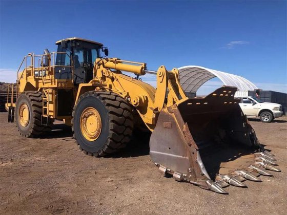 Caterpillar 988H Wheel Loader picture