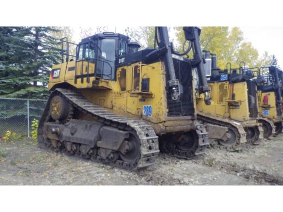 Caterpillar D10T Dozer picture
