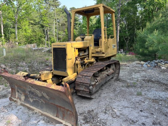 Caterpillar D3B Dozer picture