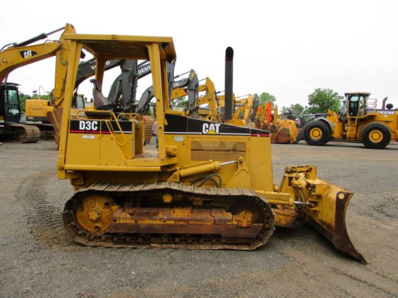 Caterpillar D3C III Dozer picture
