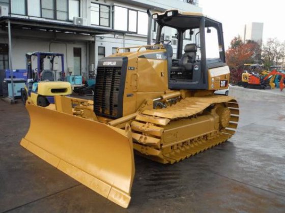 Caterpillar D3K Dozer picture