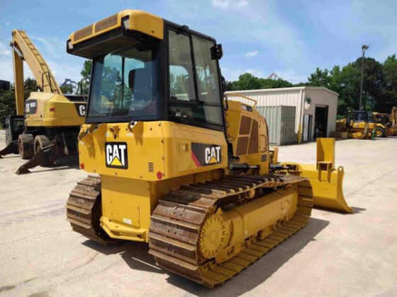 Caterpillar D3K2 Dozer picture